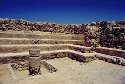 Resti delle mura della fortezza, c.37-31 a.C. da Unbekannt Unbekannt